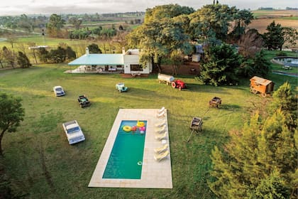 Vista aérea (parcial) de El Refugio, el lugar donde Pancho Dotto pasa la mayor parte del año, en Libertador San Martín, Entre Ríos