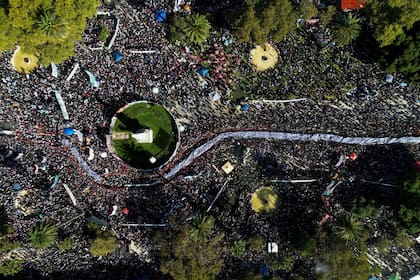 Vista de drone de Plaza de Mayo