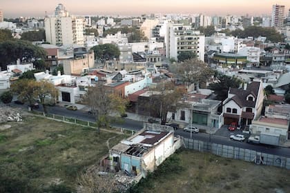 Vista de la calle Donado, entre Virrey del Pino y Carbajal; límite sur del sector 5 de La Traza de la ex AU3