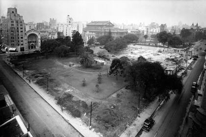 Vista de la Plaza Lavalle, el 14 de agosto de 1937.