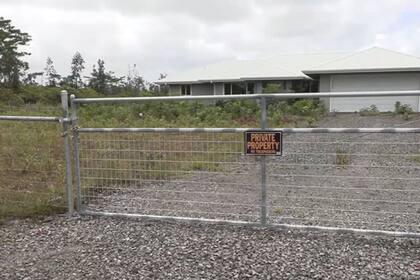 Vista de la propiedad construida "por error" en el terreno de Reynolds (hawaiinewsnow)