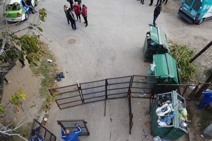 Autoridades de la provincia y municipales recorrieron el barrio esta mañana