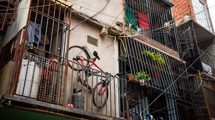 Vista de los apartamentos en la Villa 31 en Buenos Aires, Argentina
