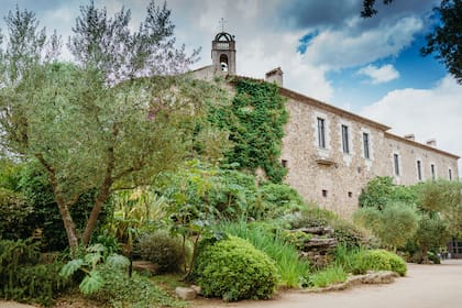 Vista de los exteriores del Castell d’Empordà.
Cortesía Caroline Stephane.