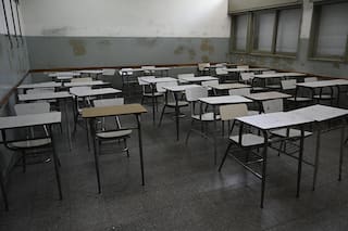 ¿Hay clases mañana, martes 14 de octubre?