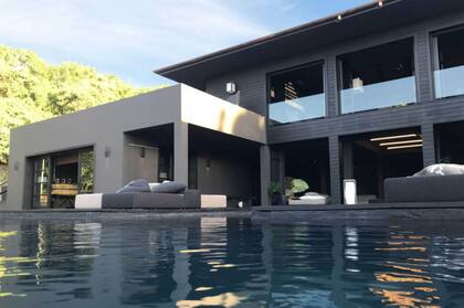 Vista de una de las villas de la exclusiva isla Mustique