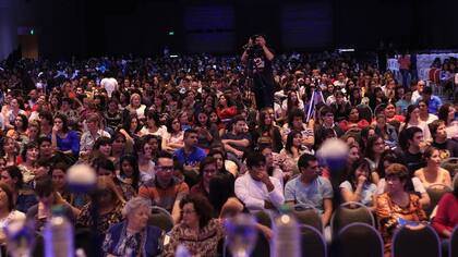 Vista del auditorio durante la inauguración del Foro de Mempo Giardinelli