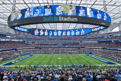 Vista del interior del SoFi Stadium, momentos antes de que los Rams de Los Ángeles, recibieran a los Buccaneers de Tampa Bay el domingo 26 de septiembre de 2021. (Imagen de archivo: AP Foto/Kyusung Gong)