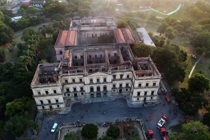 Vista del Museo Nacional de Brasil, que el edificio se incendió el pasado septiembre, en Río de Janeiro, Brasil, el 12 de febrero de 2019. La institución de 200 años de antigüedad era considerada el principal museo de historia natural de América Latina.