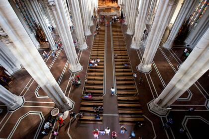 Vista del nave central. La capacidad es de 7000 personas.