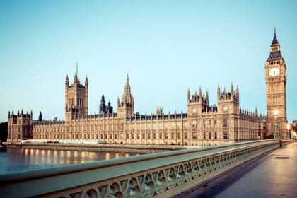 Vista del Palacio de Westminster, el Big Ben y el Puente de Westminster