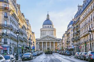 La tormentosa relación de dos poetas en las que, un siglo después, medió el presidente Macron