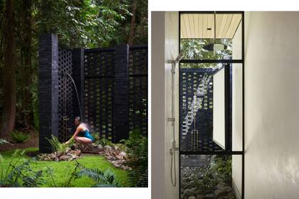 Vista desde la ducha interior a la exterior