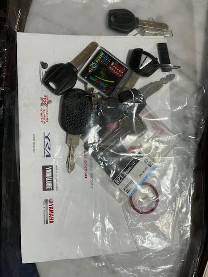 Vista general de los objetos incautados en los procedimientos simultáneos