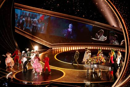 Vista general durante el performance de Janelle Monae en los Oscar