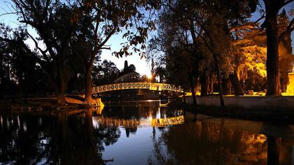 Vista Lago Parque Sarmiento.