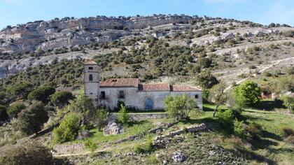 Vista panorámica del monasterio de La Monjía (Idealista)