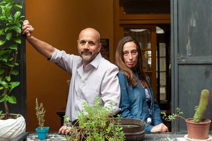 Vitale y Bendayán son pareja en la vida real y recrean una historia poco conocida de la vida del gran George Gershwin