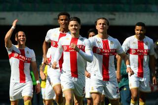 Vitinha y Ostigard anotan en triunfo 2-0 de Genoa ante Verona en la Serie A