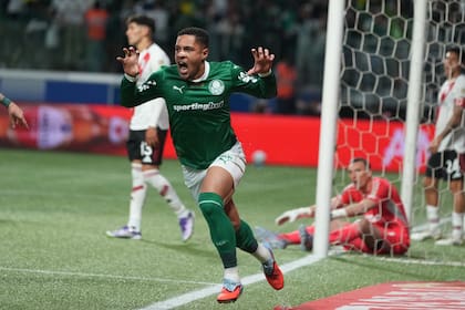 Vitor Roque, uno de los verdugos de Palmeiras en la eliminación de River de la Copa Libertadores 2025