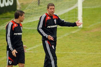 Vivas fue el ayudante de campo del Cholo en sus inicios como DT