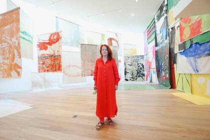 Vivian Suter, la artista a cargo de la exposición en la Fundación Cervieri Monsuárez