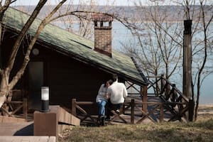 Compartían un asado familiar y por un detalle de la cocina descubrieron el secreto que se ocultaba detrás de las paredes