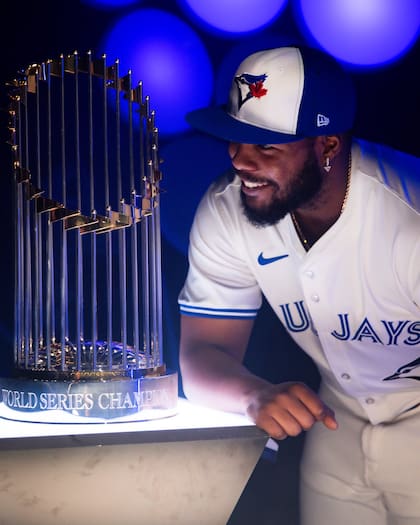 Vladimir Guerrero Jr. desea que Canadá gane la Serie Mundial y planea regalarle el anillo a su padre (Facebook/Toronto Blue Jays)