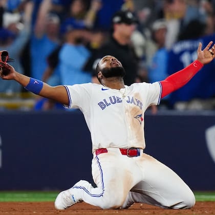 Vladimir Guerrero Jr. está a punto de superar a su padre en la MLB (Instagram @supervlad27)