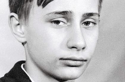Vladimir Putin en su adolescencia