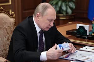 Los errores en la guerra alimentan los rumores de purgas internas en los servicios de espías de Putin