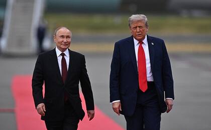 Vladimir Putin y Donald Trump, en su encuentro en Alaska, el mes pasado.