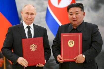 Vladimir Putin y Kim Jong-un durante la firma del tratado de alianza militar, el 19 de junio de 2024