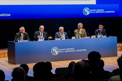 Vladimir Werning, Ricardo Arriazu, Gustavo Cañonero, Rafael Di Tella y Federico Furiase