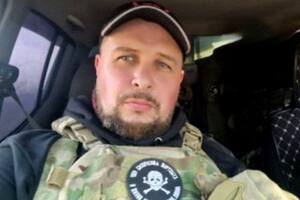 Un conocido bloguero militar ruso que apoyaba la guerra en Ucrania falleció en un ataque con bomba
