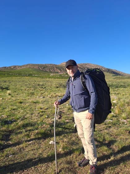 Volaba con su parapente y se precipitó a la tierra: el empleado municipal de Saavedra Pigüé murió en el acto