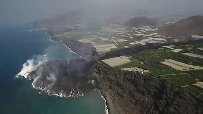 Volcán de La Palma: así es la nueva 'Isla Baja' que ha formado la lava en Tazacorte