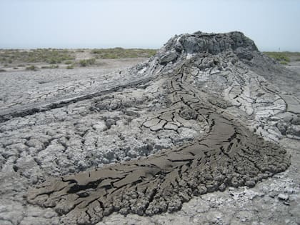 Volcán de lodo en Azerbaiyán