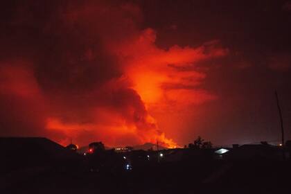 El cielo se tiñó de rojo en el momento de la erupción que tomó a todos por sorpresa