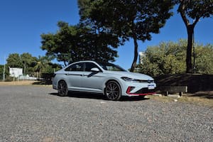 Así es uno de los autos más picantes del mercado argentino que bajó su precio