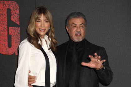 Volvió el amor: Stallone posó junto a su esposa Jennifer Flavin