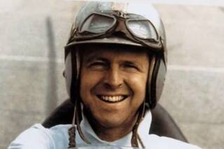 Estaba a punto de ser campeón, chocó y murieron 14 personas