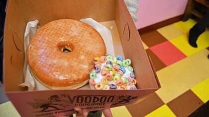 Voodoo Doughnut es el local que vendía la dona de 220 gramos
