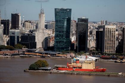 Vuelo en helicóptero del Ejército sobre la ciudad de Buenos Aires