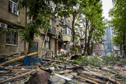Vvista de los daños causados por un ataque ruso a una zona residencial en Dnipró, Ucrania, el 19 de abril de 2024