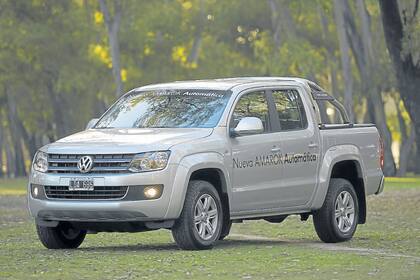 VW Amarok Highline Pack AT,