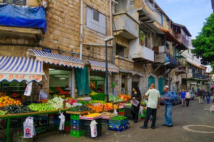 Wadi Nisnas market, en Haifa, Israel, es considerado uno de los mercados más auténticos y un símbolo de coexistencia armónica entre árabes y judíos.