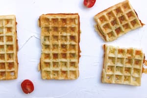 Waffles de queso y zucchini