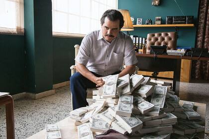 Wagner Moura como Pablo Escobar en Narcos, una de las producciones originales de Netflix.