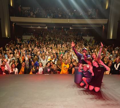 Wali Iturriaga llena el Neptuno con La Jenny, claro que sí, en funciones de miércoles a lunes